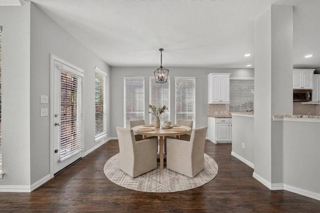 8417 Bayberry Avenue, Lantana, TX 76226