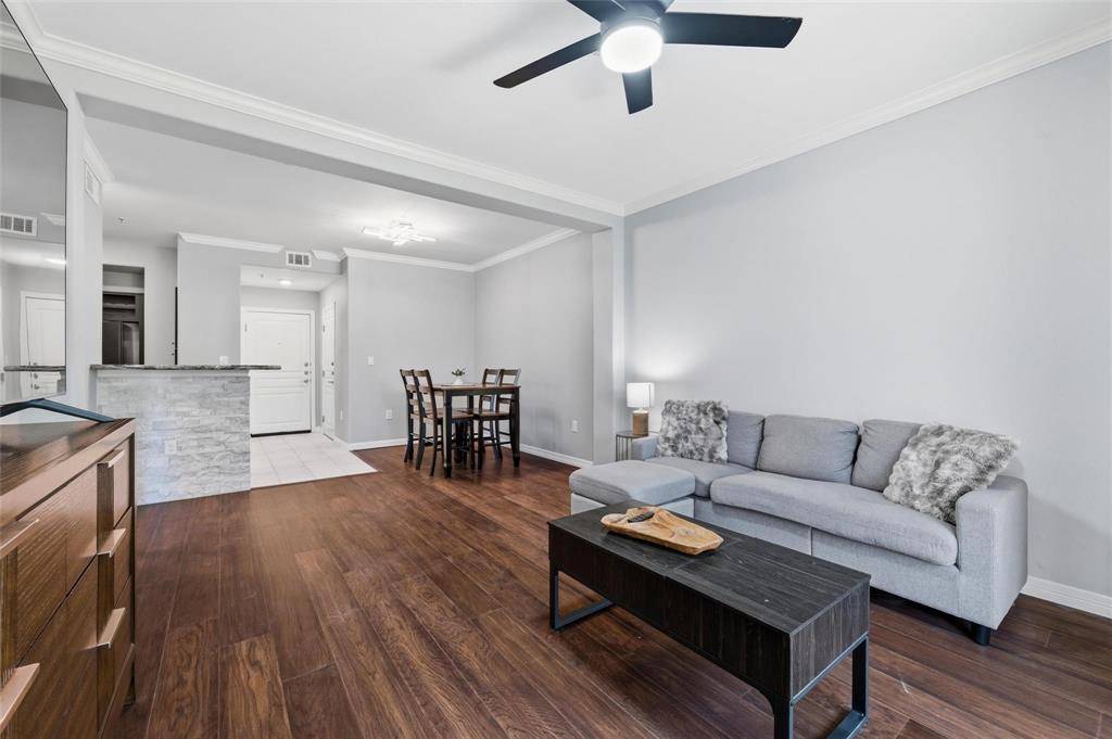 330 Las Colinas Boulevard E #236, Irving, TX 75039