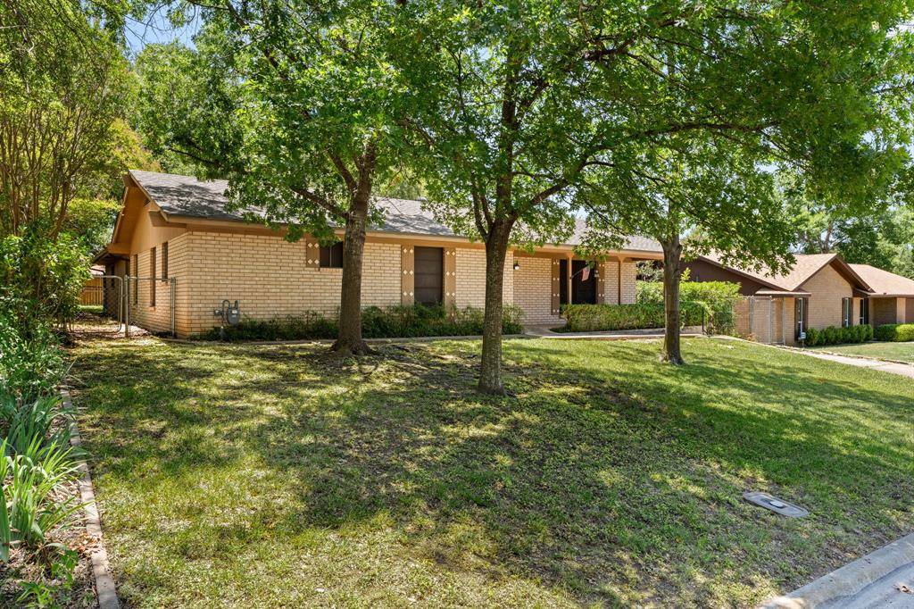 303 E 20th Avenue, Belton, TX 76513