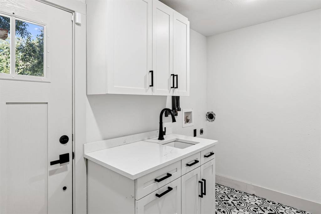 3459 Palacios Avenue, Dallas, TX 75212