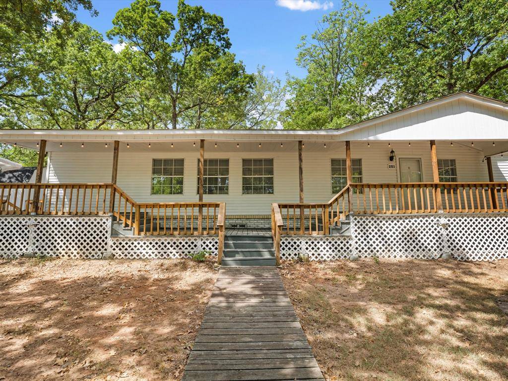 251 Knights Circle, Streetman, TX 75859
