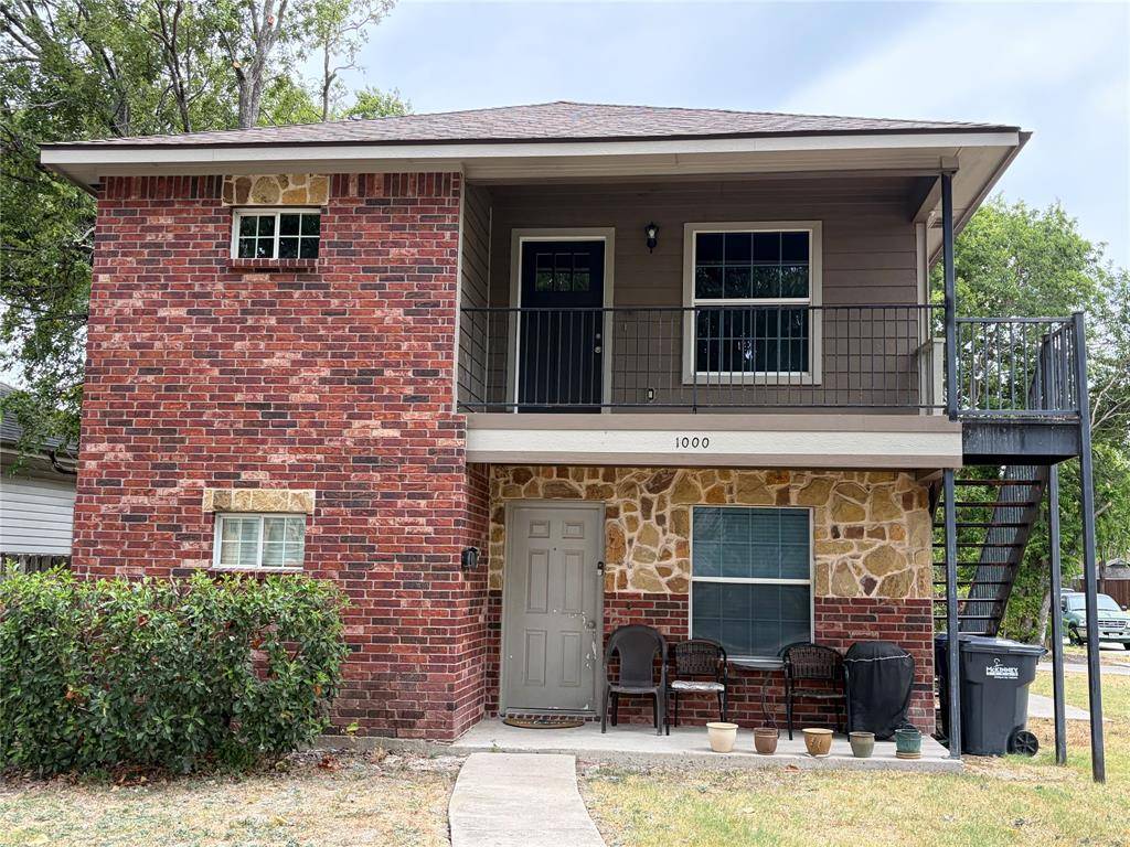 1000 Throckmorton Street #A,B, Mckinney, TX 75069