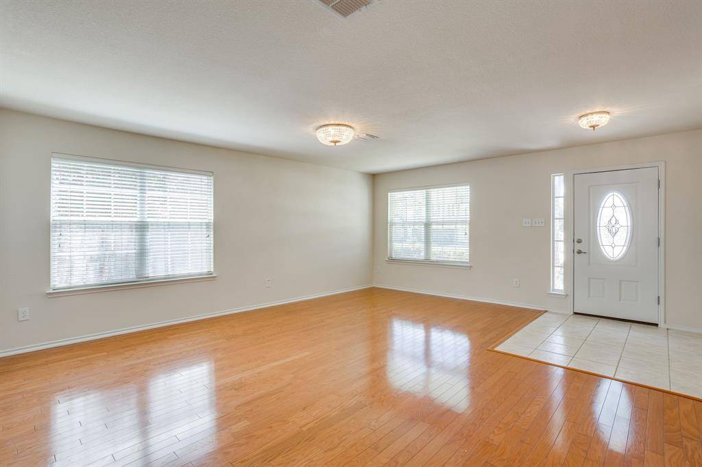 4205 Bayside Court, Arlington, TX 76016