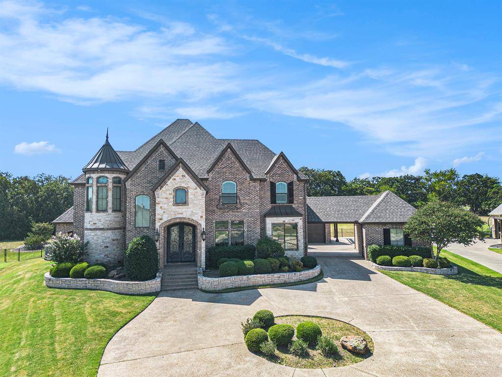 6909 Heritage Oaks Drive, Mansfield, TX 76063