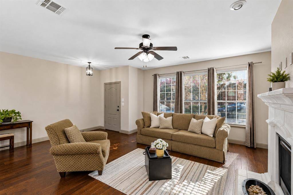 4237 Riverview Drive, Carrollton, TX 75010