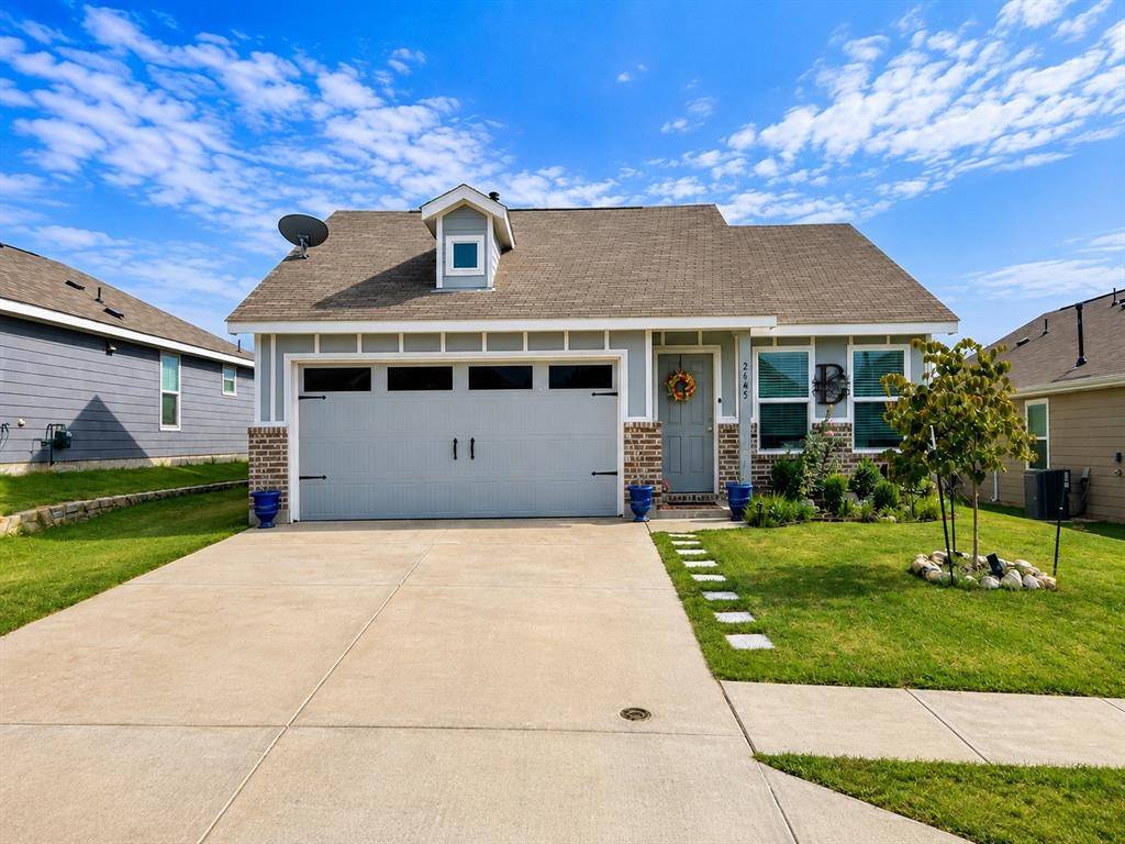 2645 Starwater Drive, Fort Worth, TX 76179