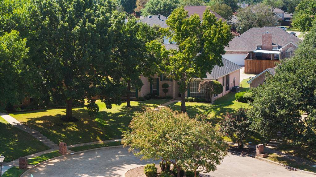 1432 Swan Court, Lewisville, TX 75077
