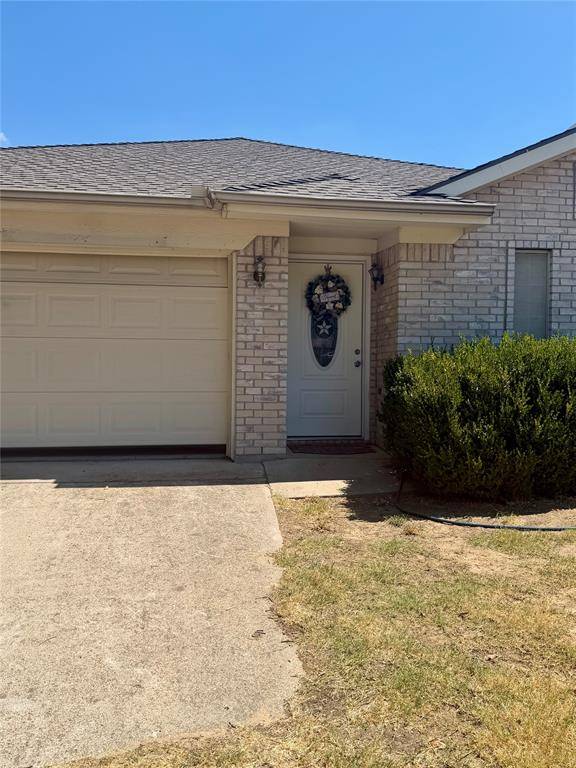 202 Lancelot Drive, Weatherford, TX 76086
