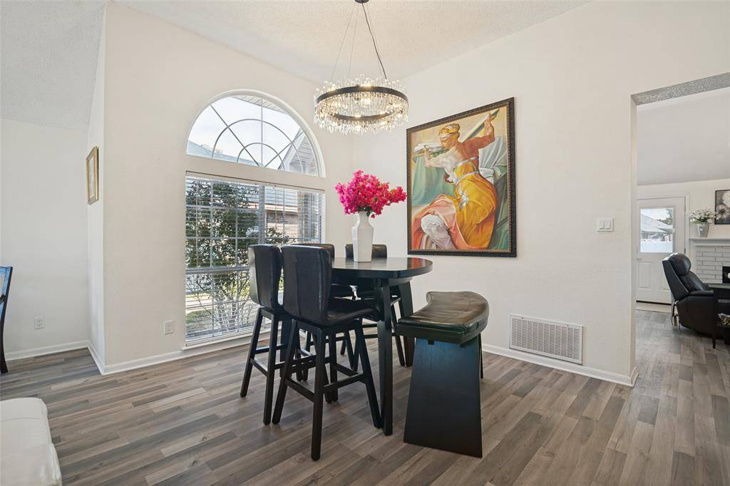 7914 Coastway Drive, Rowlett, TX 75088