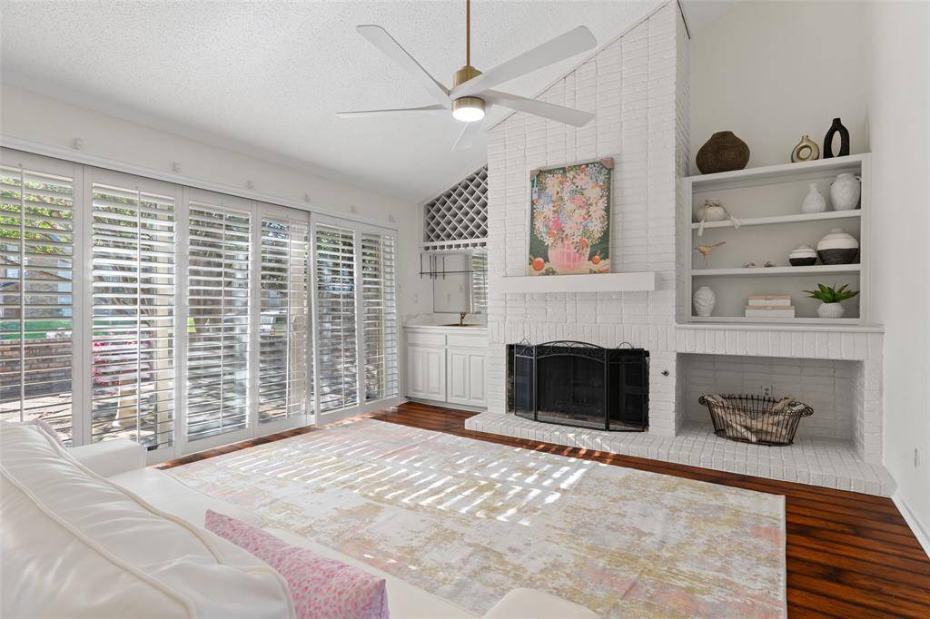 17663 Sunmeadow Drive, Dallas, TX 75252