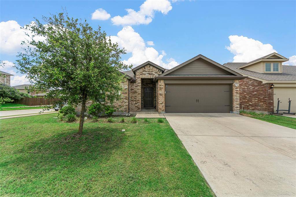901 Opal Path, Princeton, TX 75407