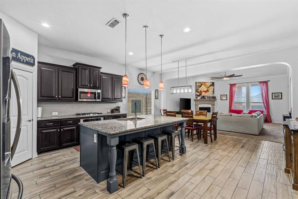 9921 Tule Lake Road, Fort Worth, TX 76177