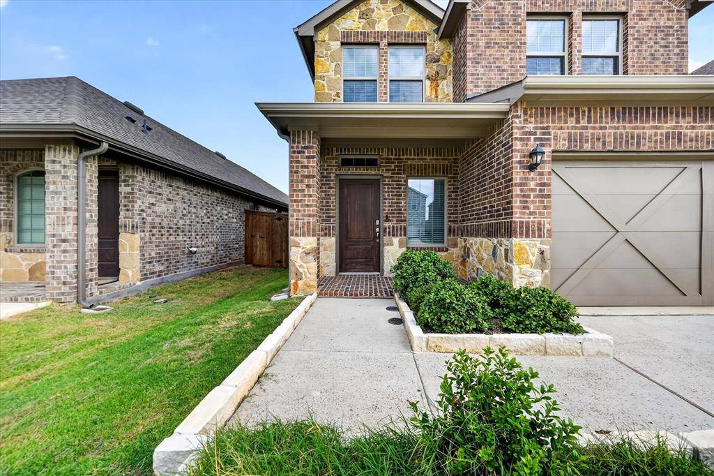 340 Willowmore Drive, Little Elm, TX 75068