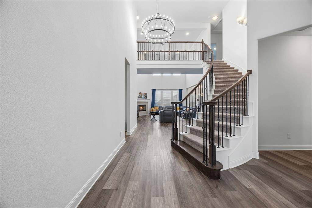 418 Old Scree Way, Mansfield, TX 76063