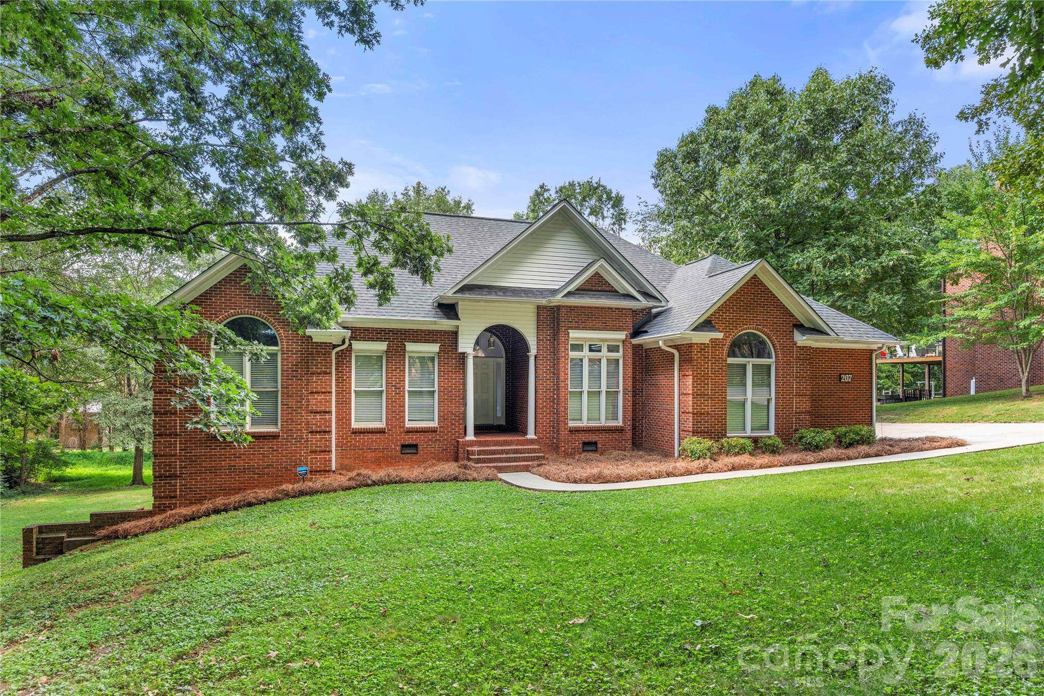 207 Hollow RD, Lincolnton, NC 28092