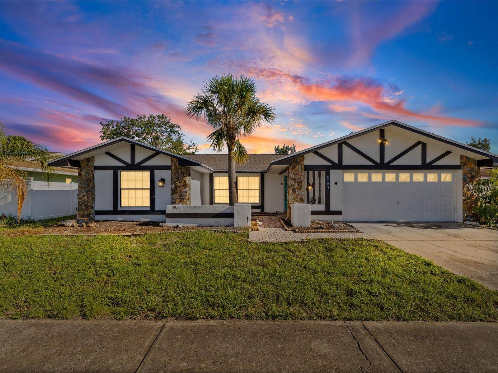 6907 BOTTLE BRUSH DR, Port Richey, FL 34668