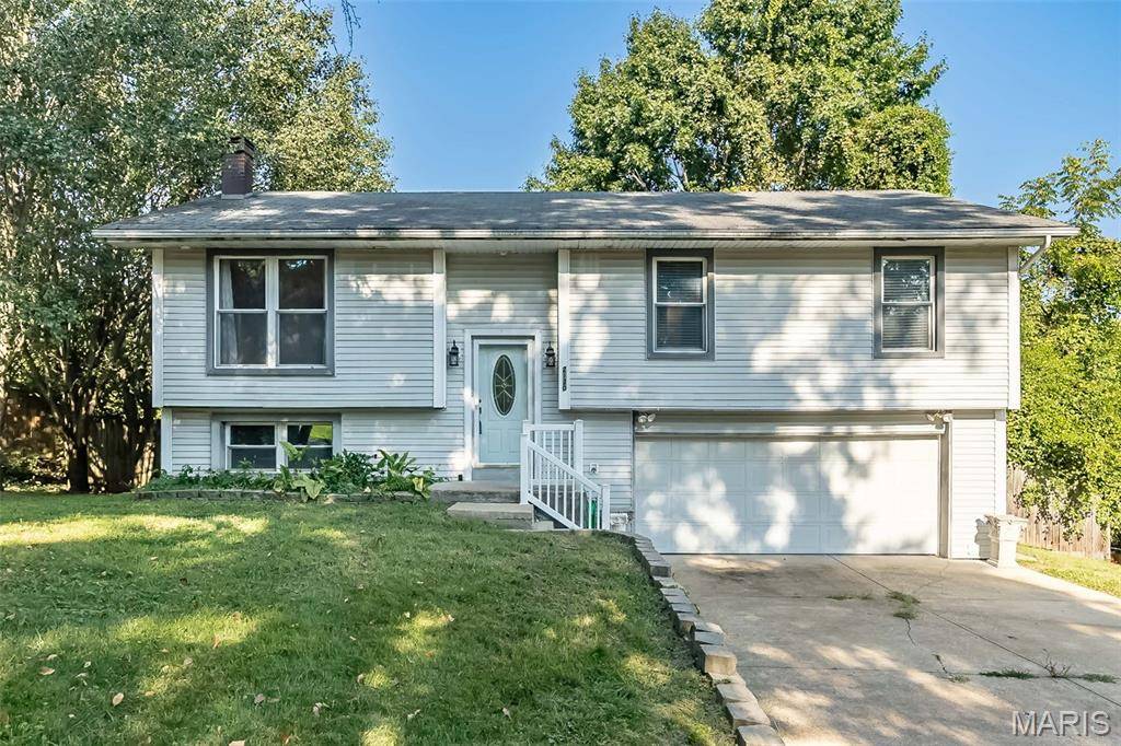 2120 Devonshire DR, Imperial, MO 63052