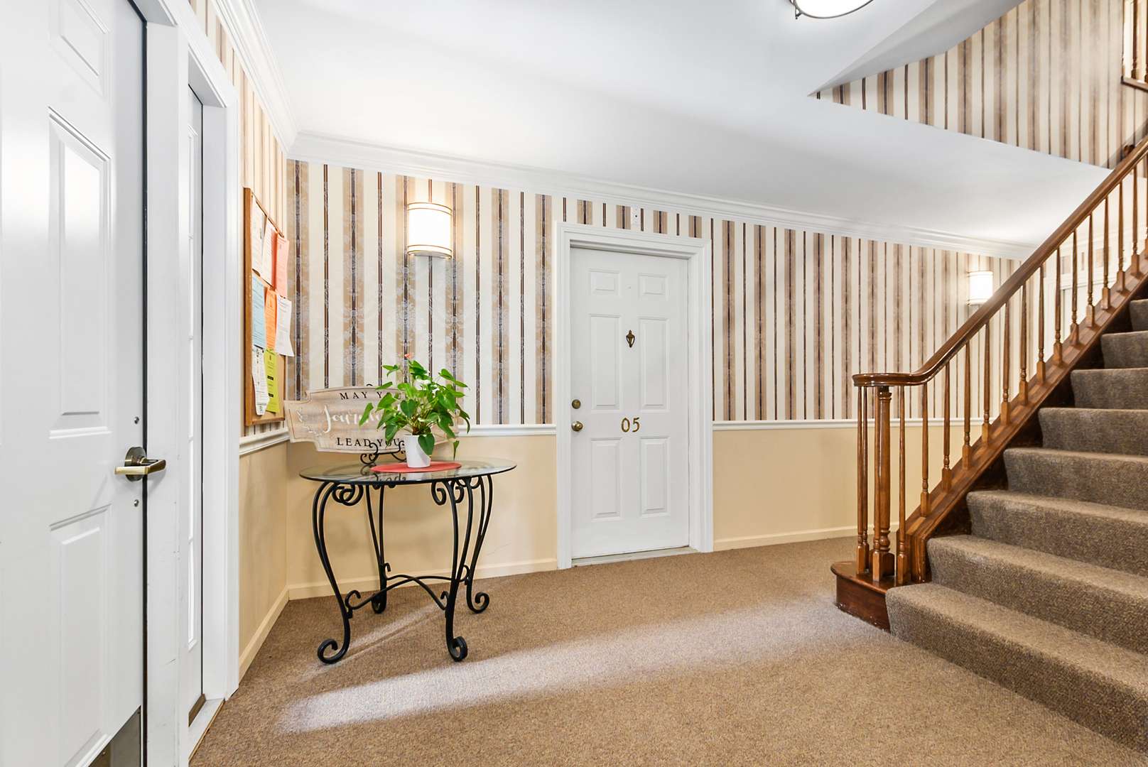 1105 Spring Garden CIR #5, Naperville, IL 60563
