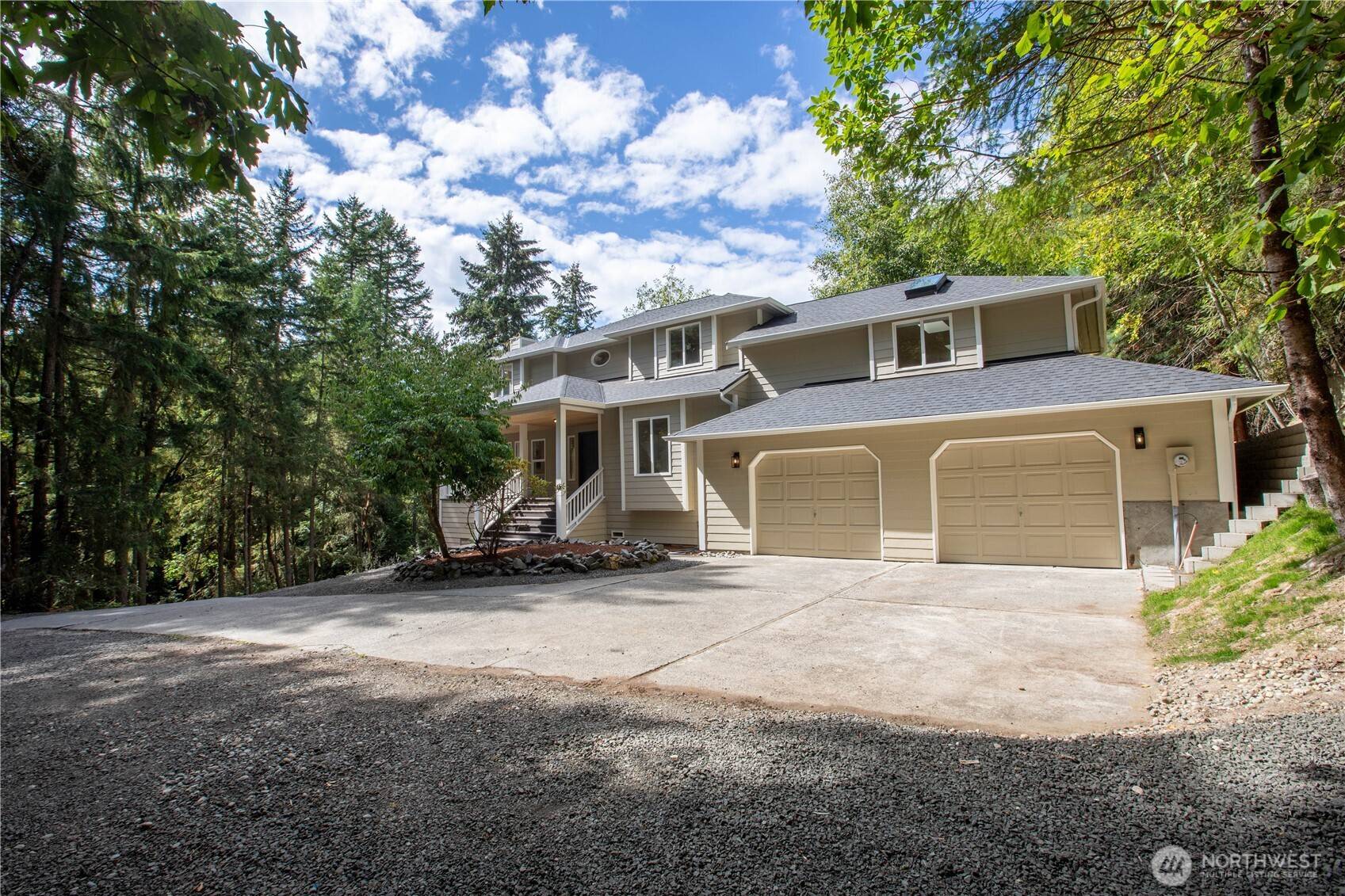 9008 Dana DR NW, Gig Harbor, WA 98332
