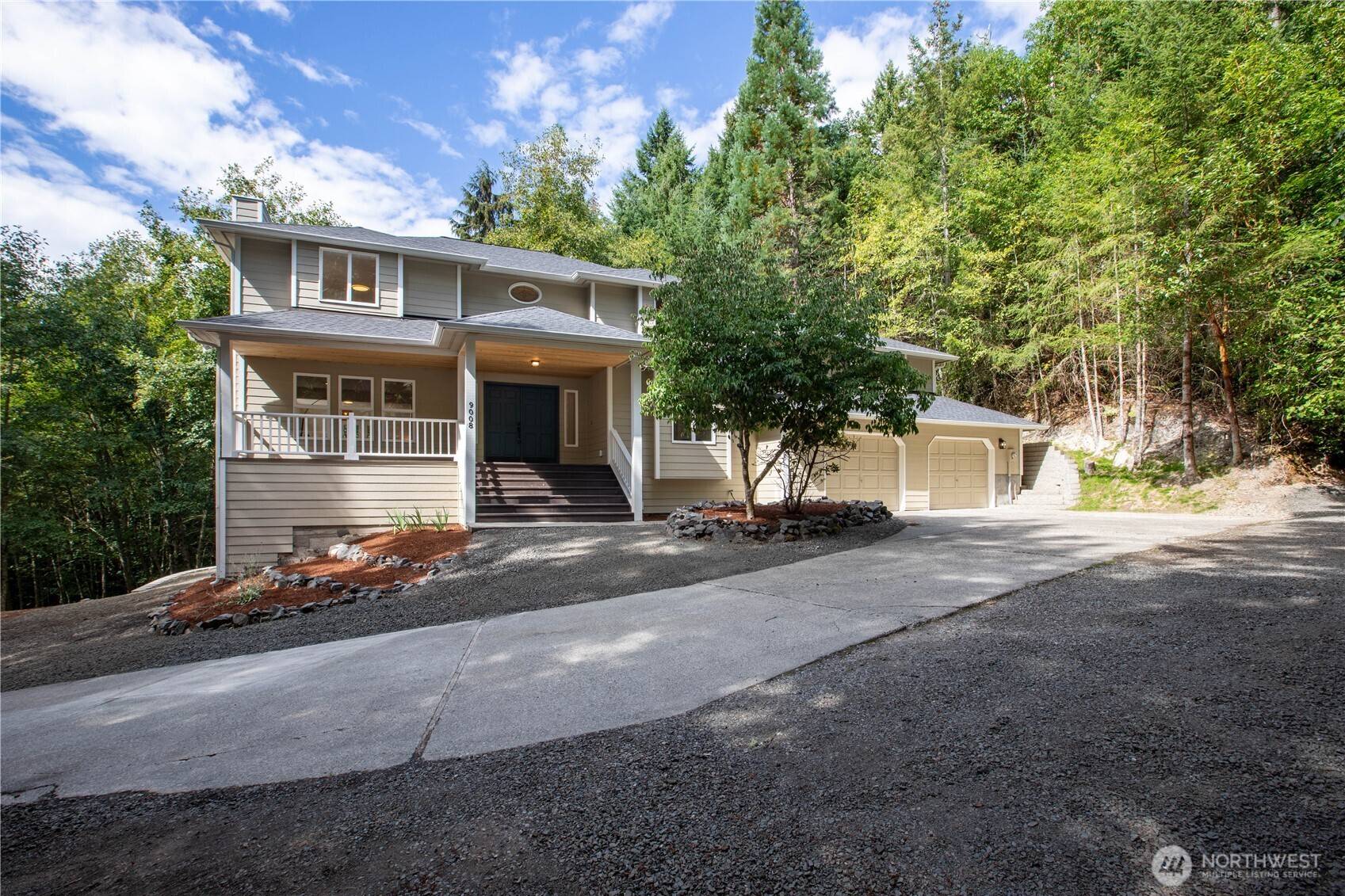 9008 Dana DR NW, Gig Harbor, WA 98332