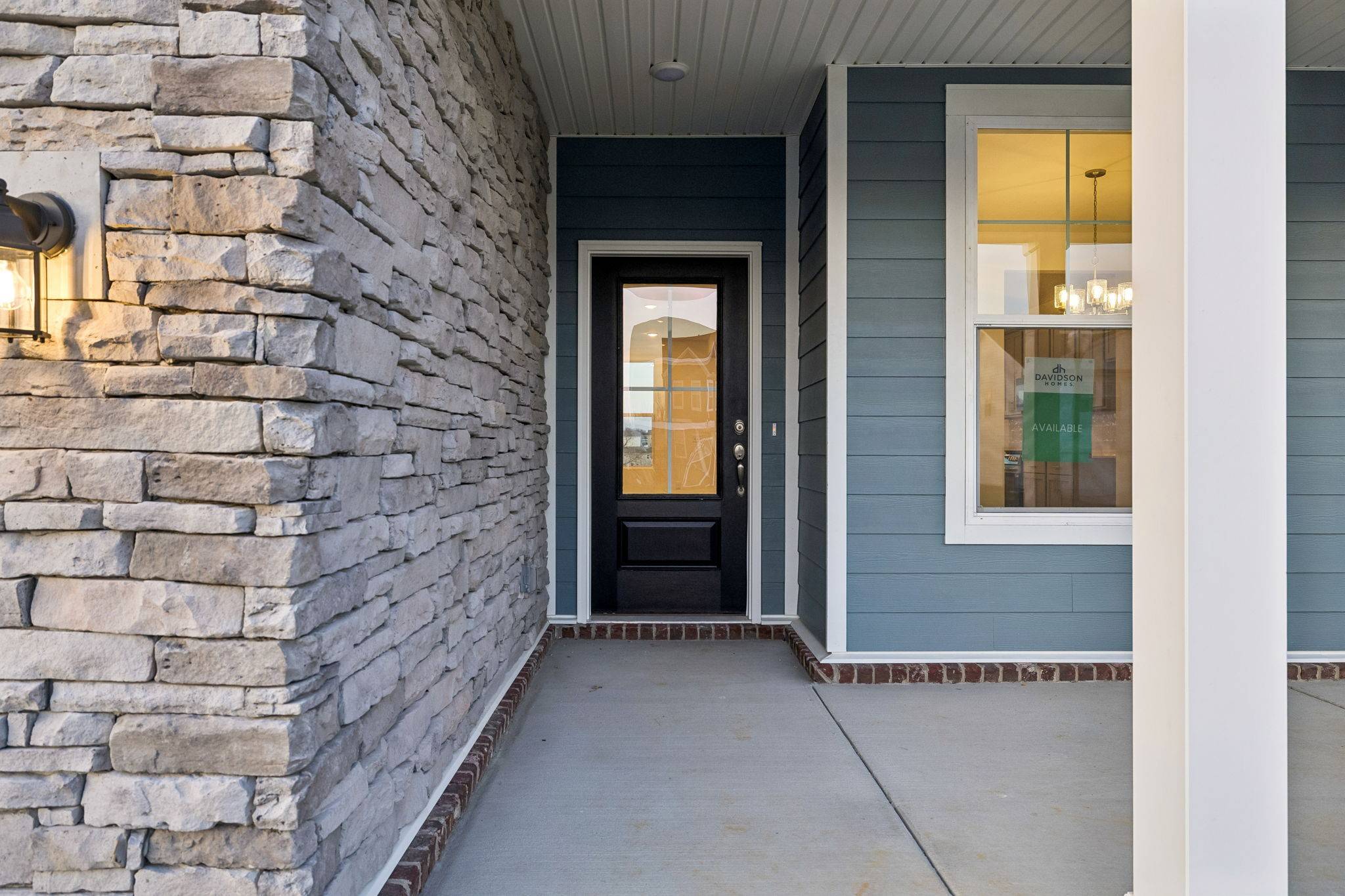 8238 Netterfield Drive, White House, TN 37188