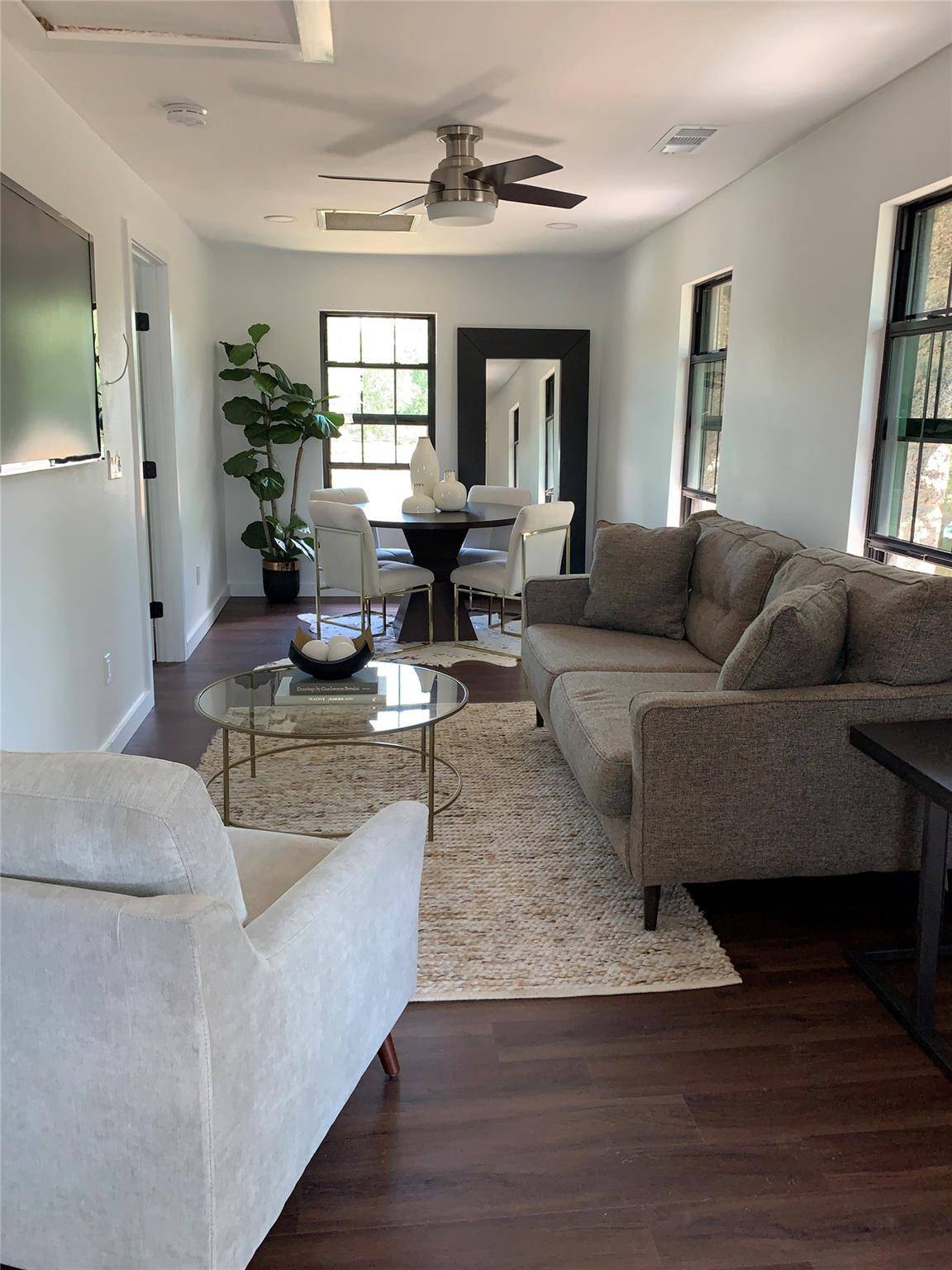 102 County Road 279 RD #102, Liberty Hill, TX 78642