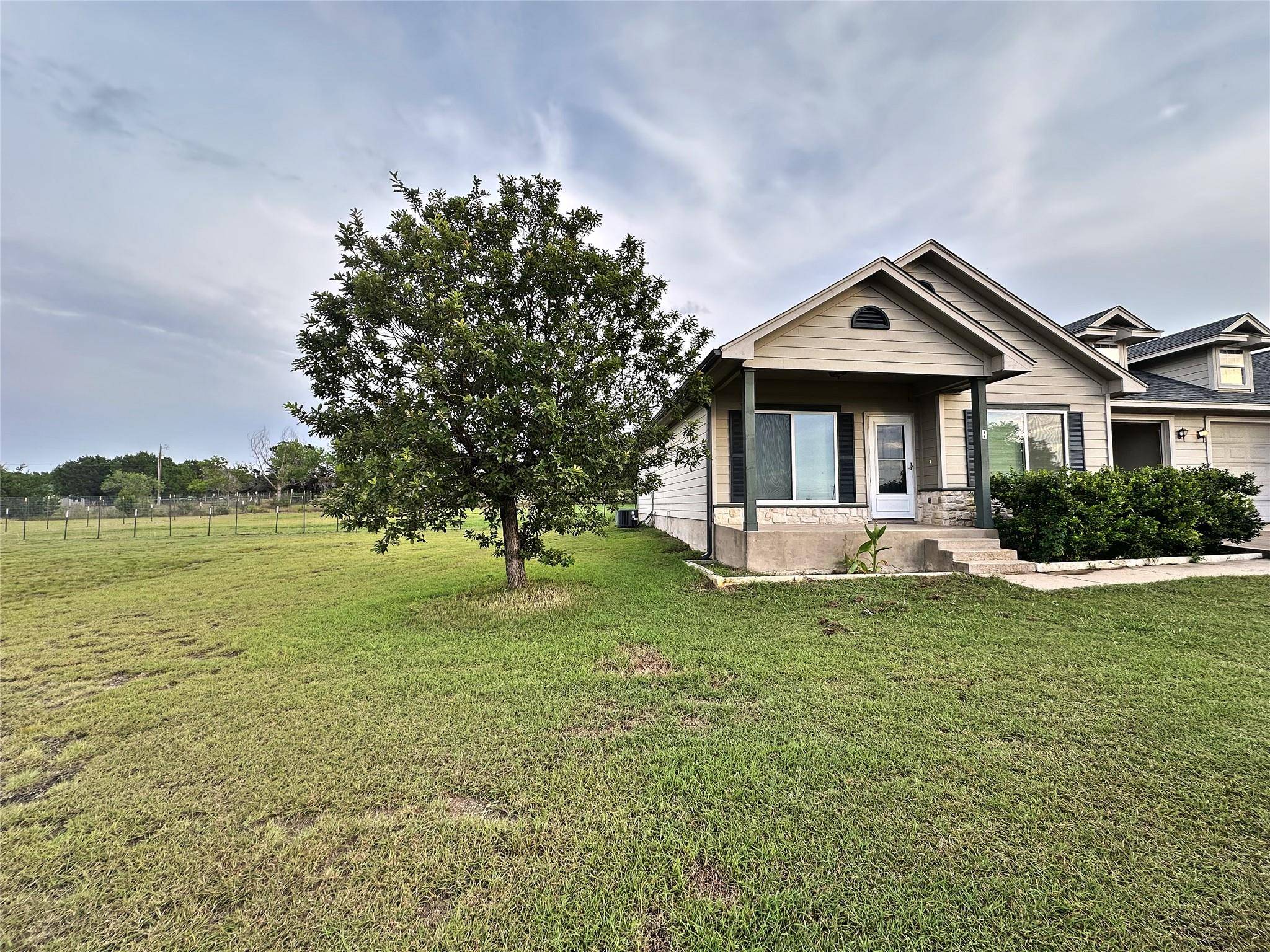 1640 County Road 228 #B, Florence, TX 76527