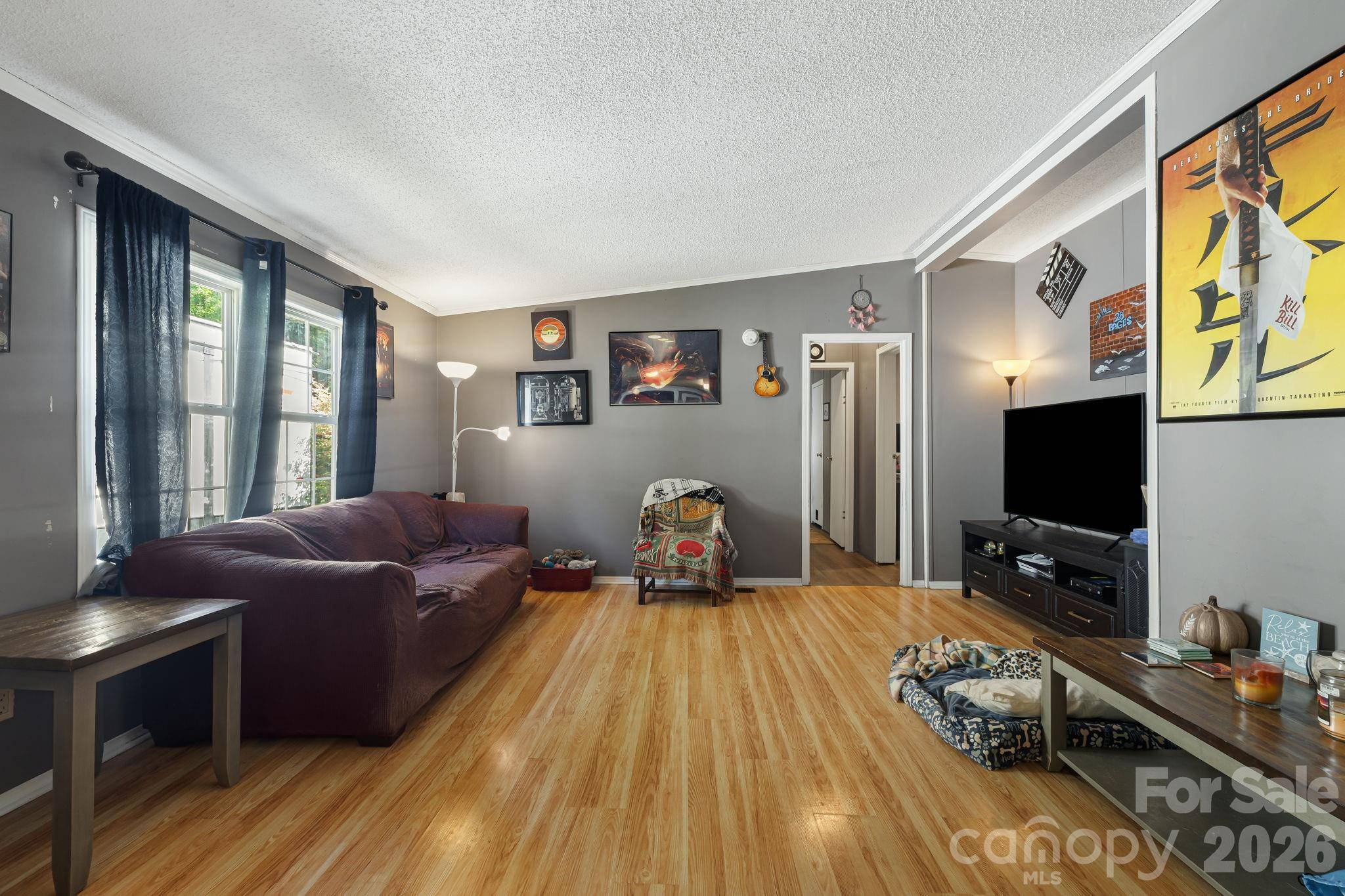 96 Fallswood CT, Hendersonville, NC 28739