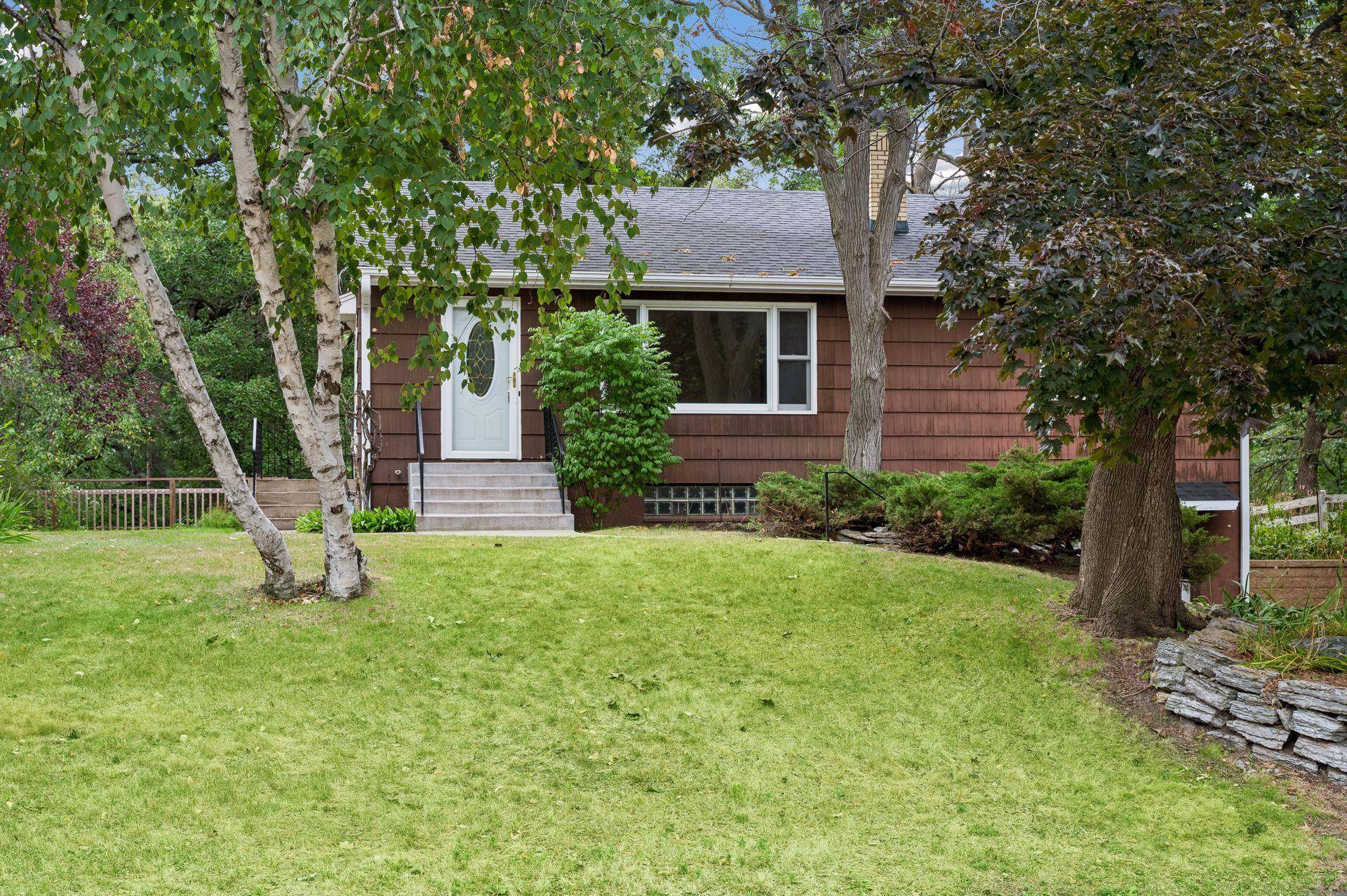 241 Van Buren AVE N, Hopkins, MN 55343