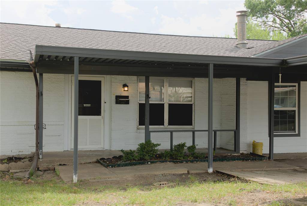 2713 Westview Drive, Mesquite, TX 75150