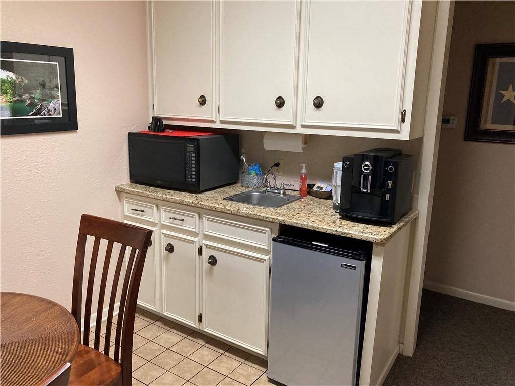 1801 Williams DR, Georgetown, TX 78628