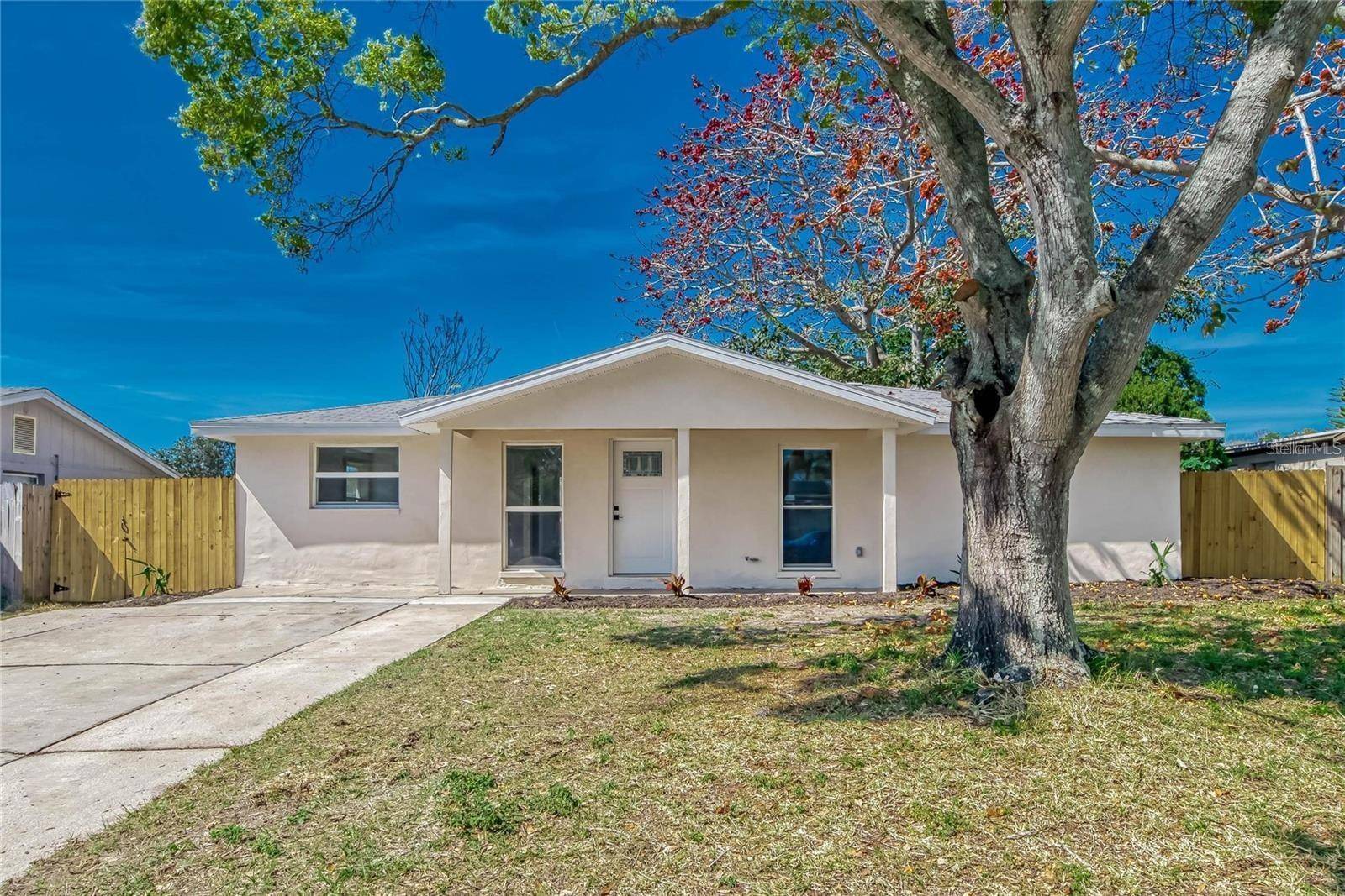 1300 MELONWOOD AVE, Clearwater, FL 33759