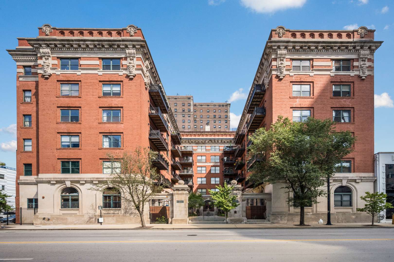 1439 S Michigan AVE #402, Chicago, IL 60605