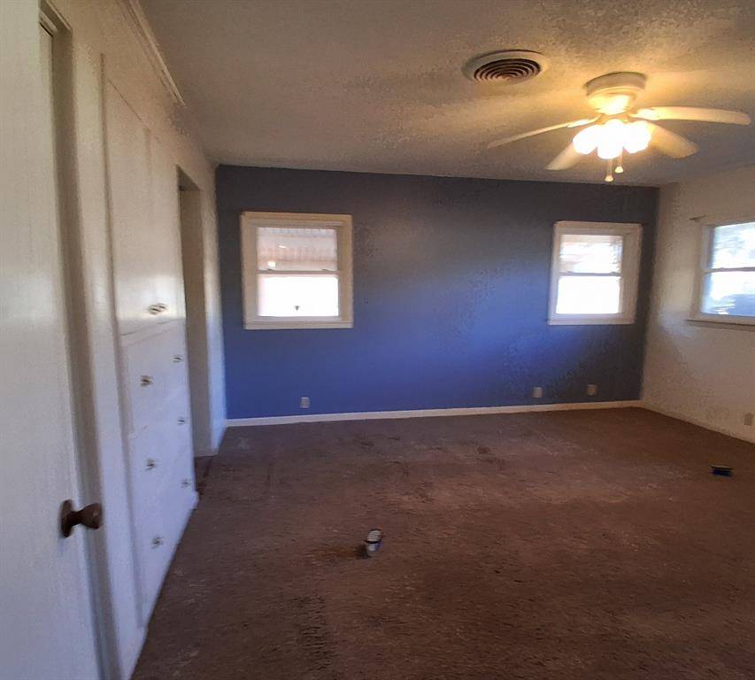 106 Candy Drive, Pittsburg, TX 75686