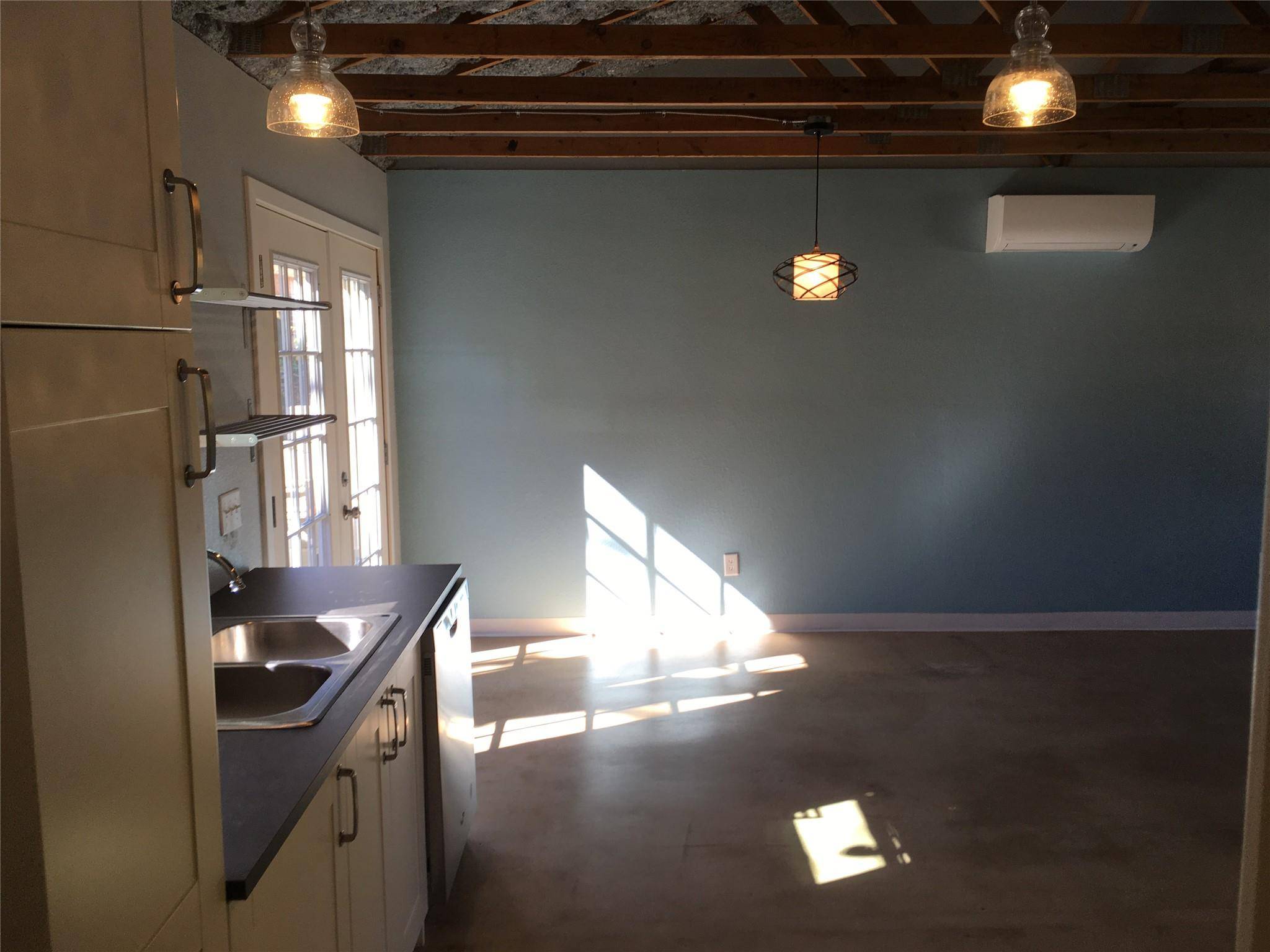 701 Vargas RD, Austin, TX 78741
