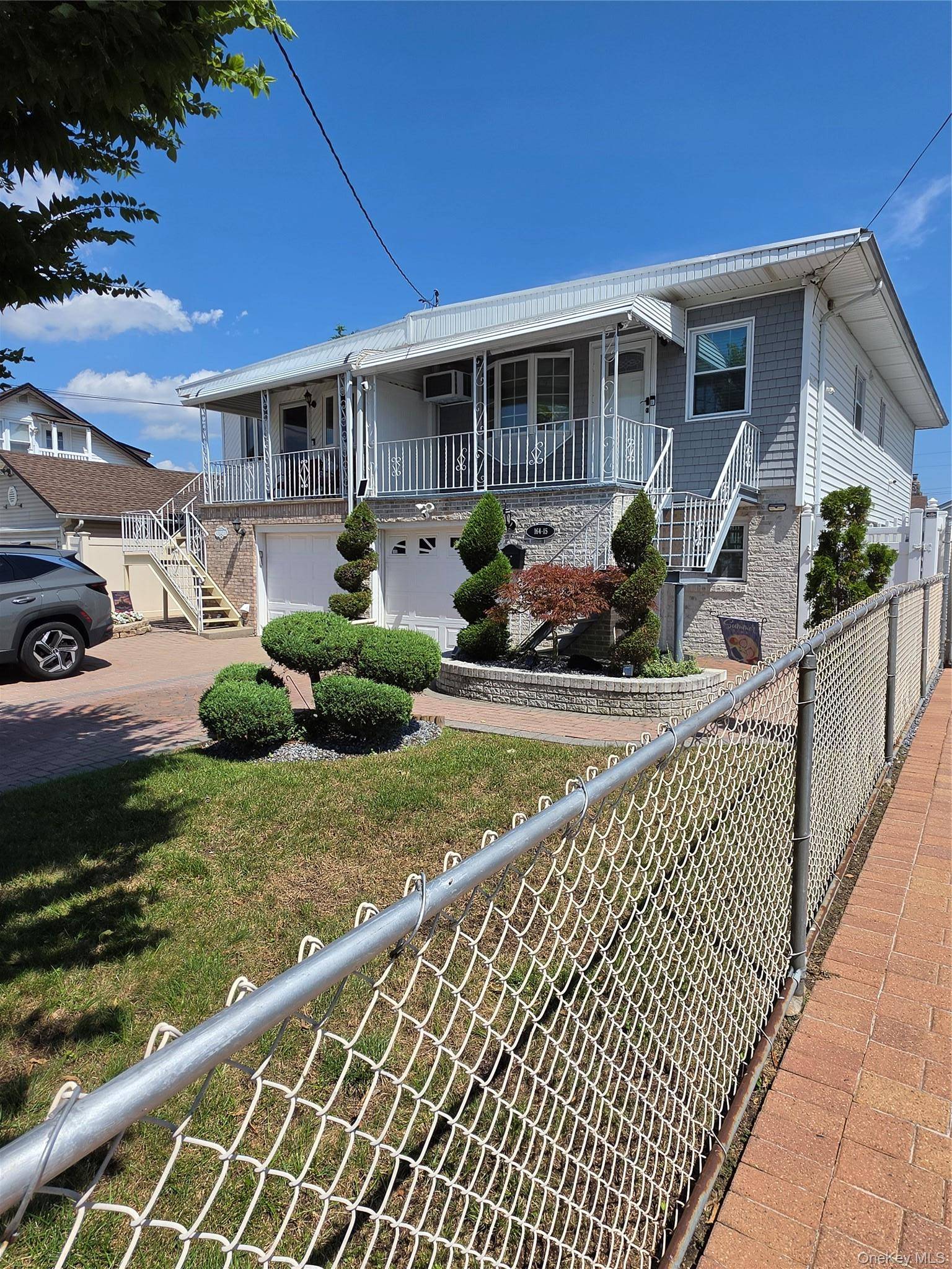 164-15 98th ST, Howard Beach, NY 11414