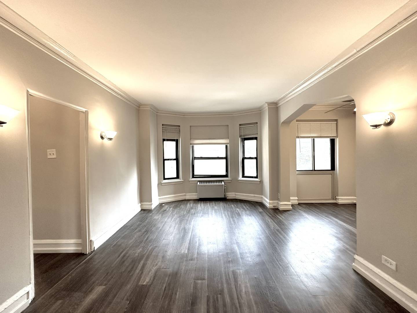 1033 W Loyola AVE #208, Chicago, IL 60626