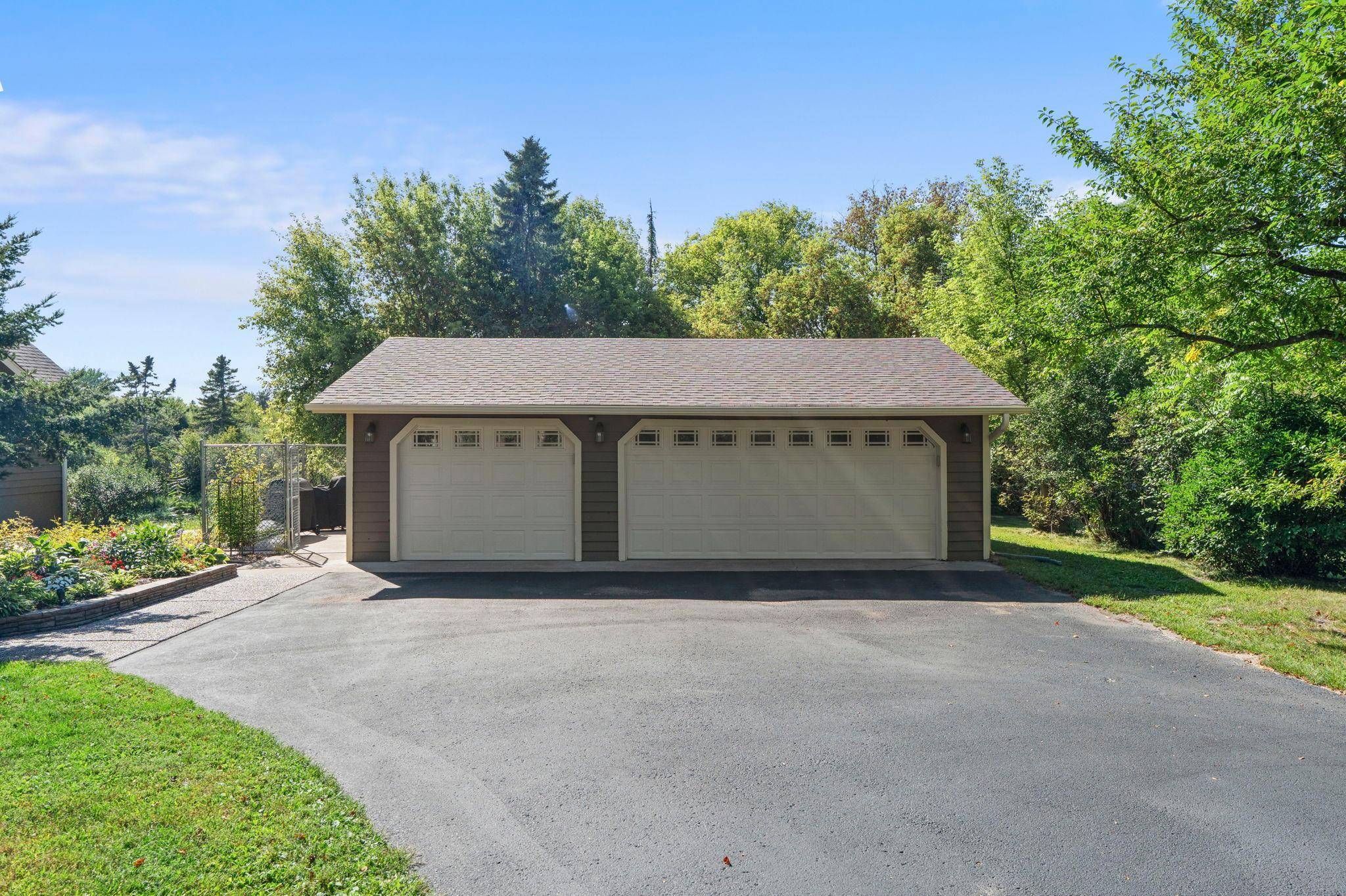 20470 Enfield AVE N, Forest Lake, MN 55025
