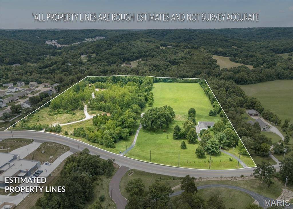 3102 Lions Den RD, Imperial, MO 63052