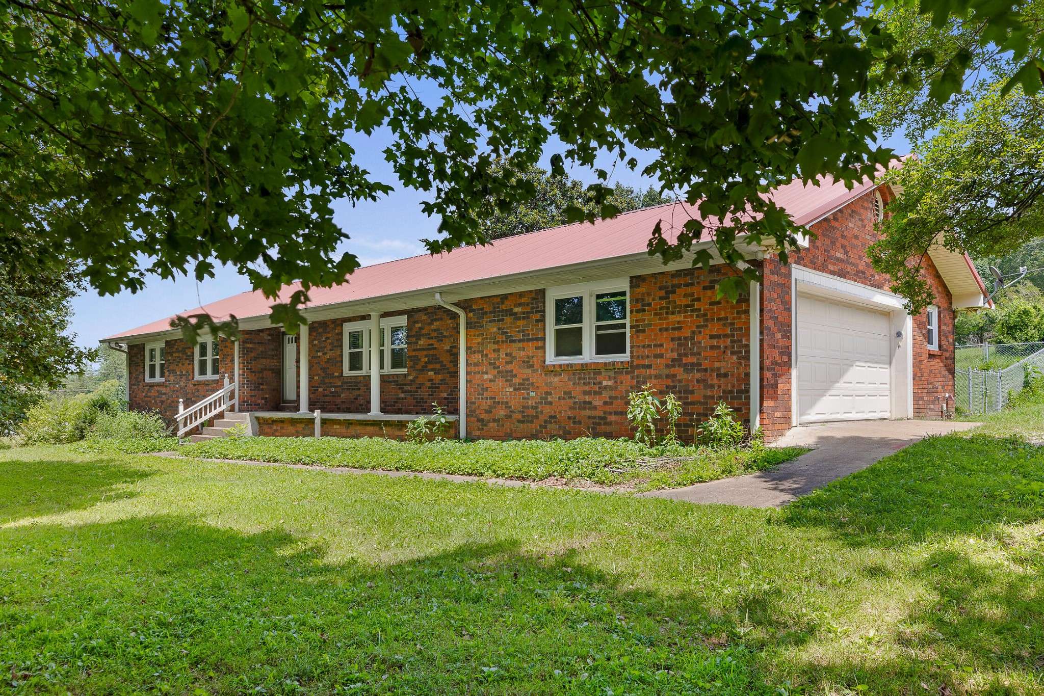 2065 Tn 30, Athens, TN 37303