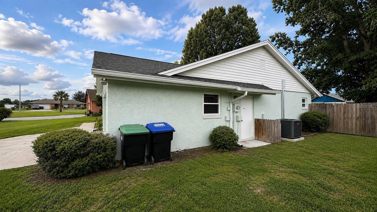 2658 CERAM AVE, Orlando, FL 32837