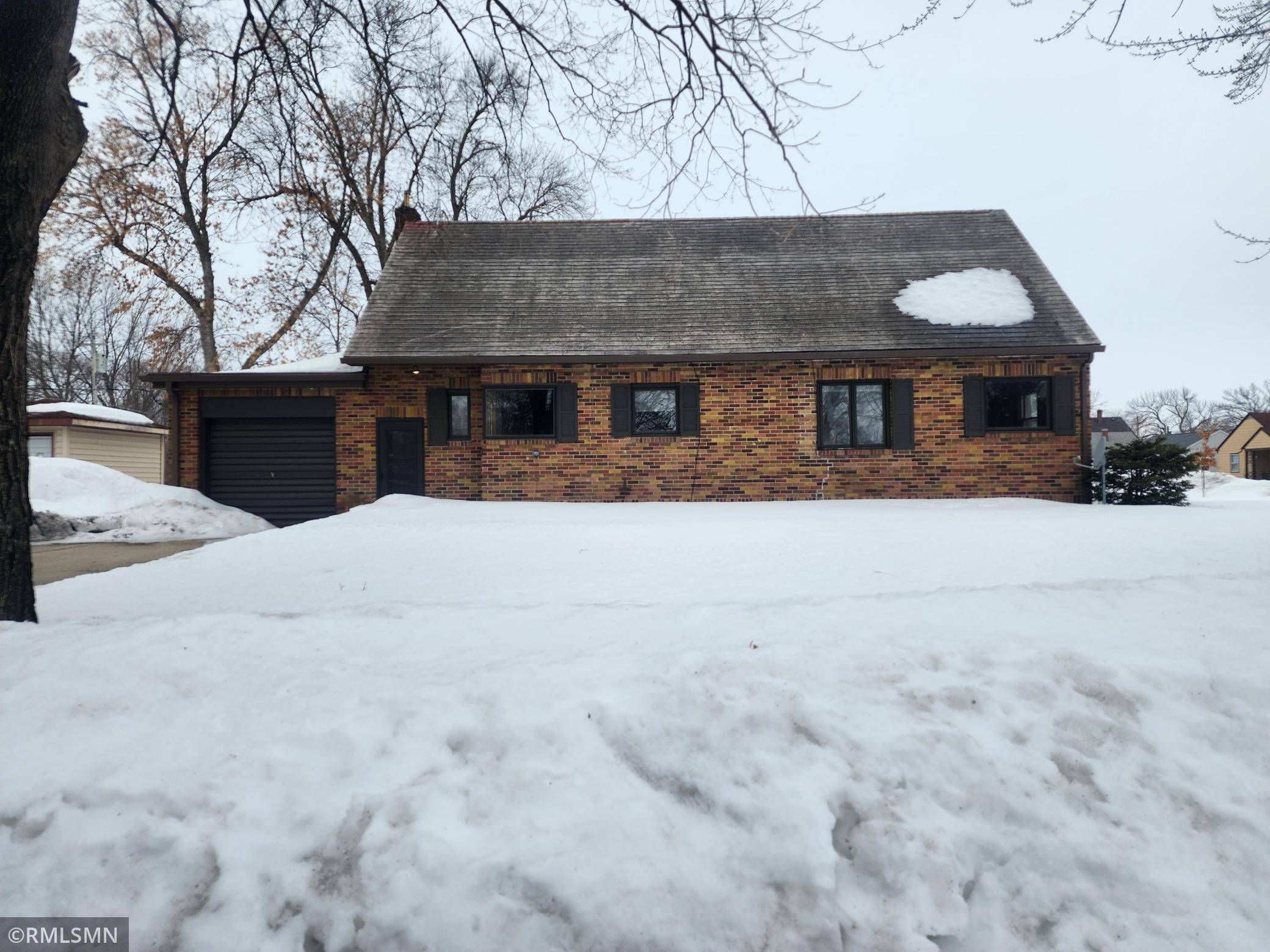 116 E Clinton ST, Arlington, MN 55307