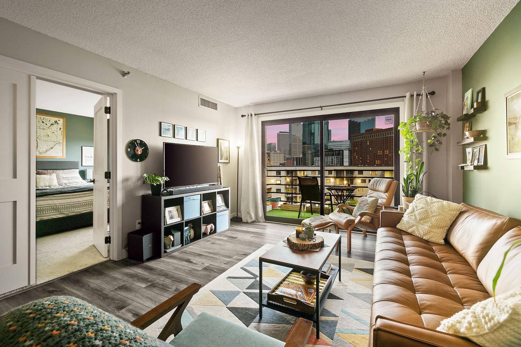 1225 Lasalle AVE #1103, Minneapolis, MN 55403