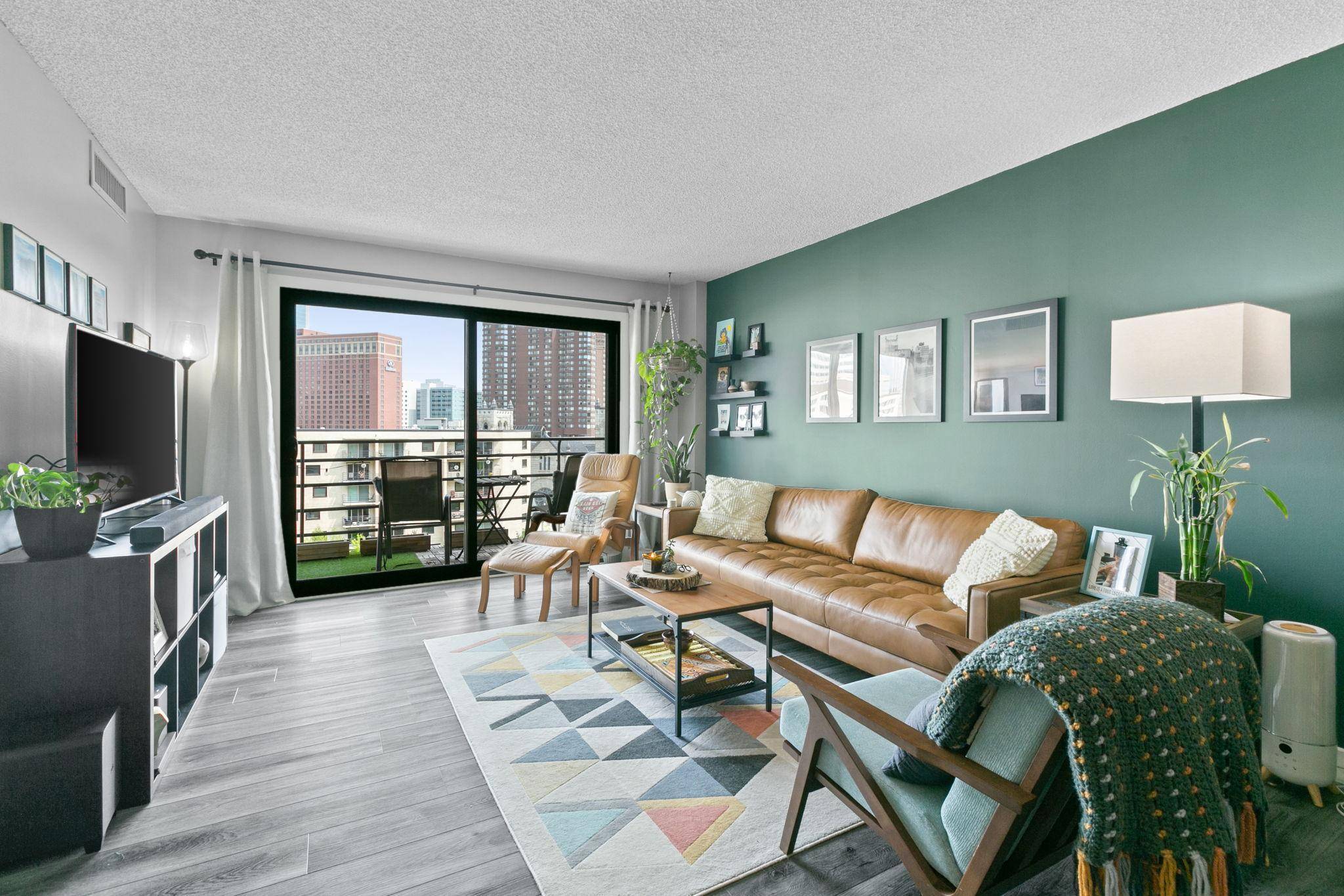 1225 Lasalle AVE #1103, Minneapolis, MN 55403