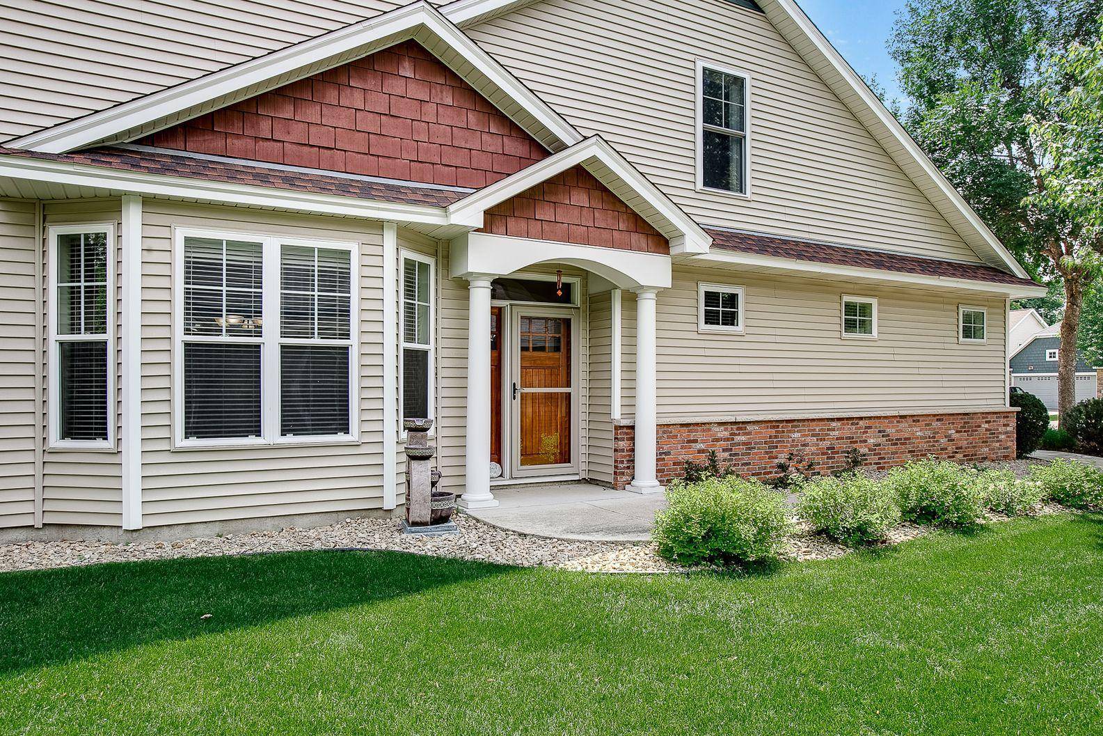 5244 108th AVE N, Brooklyn Park, MN 55443