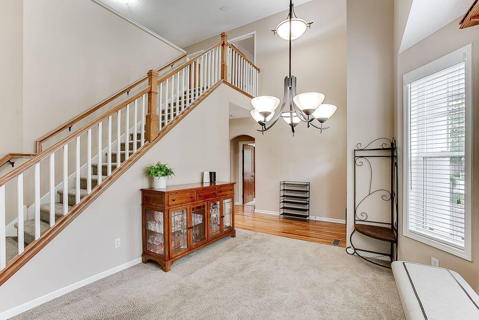 5244 108th AVE N, Brooklyn Park, MN 55443