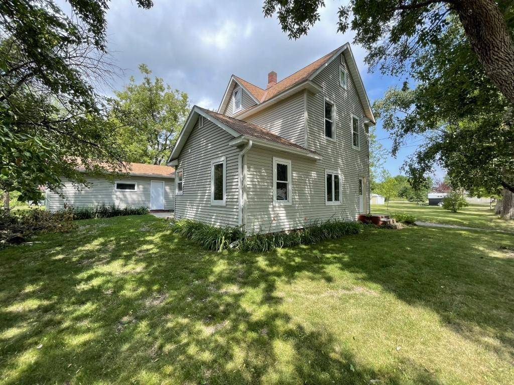 951 6th ST, Albany, MN 56307