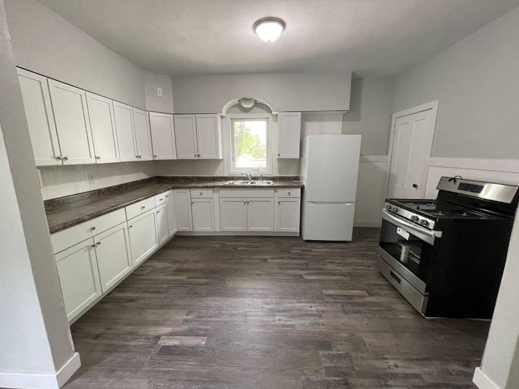 951 6th ST, Albany, MN 56307