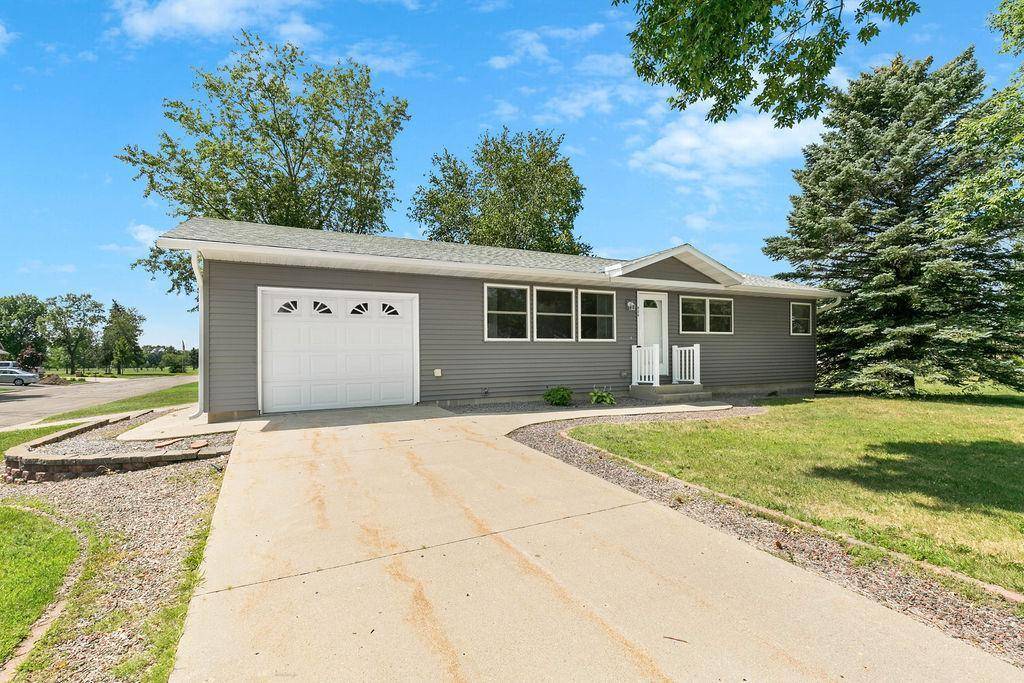 930 Park ST, Brooten, MN 56316