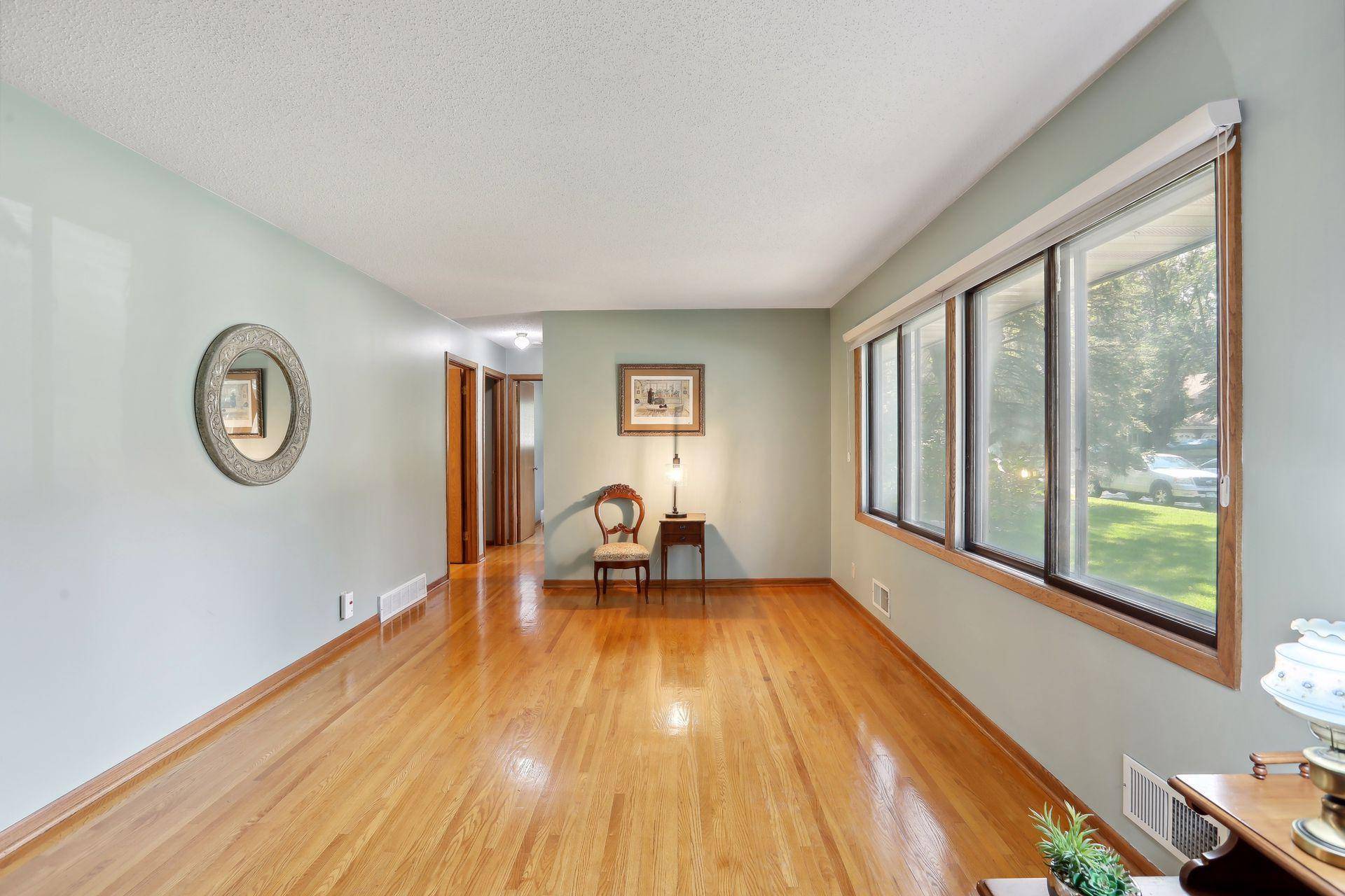 12347 Gladiola ST NW, Coon Rapids, MN 55433